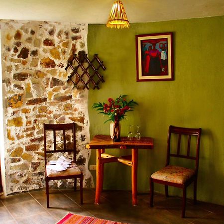 Hotel Kuntur Wassi Кабанаконде Стая снимка