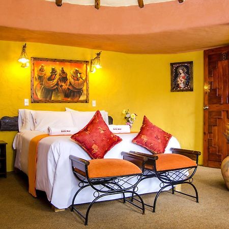 Hotel Kuntur Wassi Кабанаконде Екстериор снимка