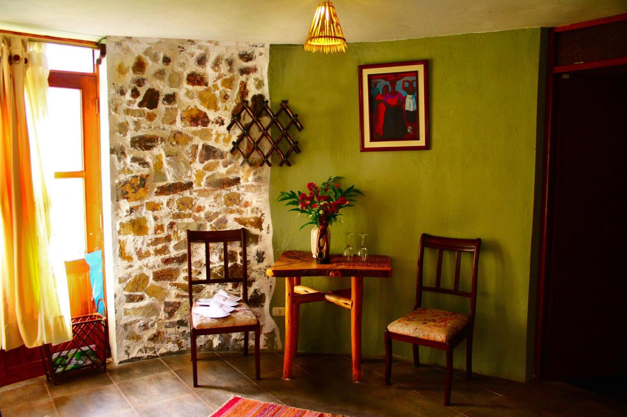Hotel Kuntur Wassi Кабанаконде Стая снимка