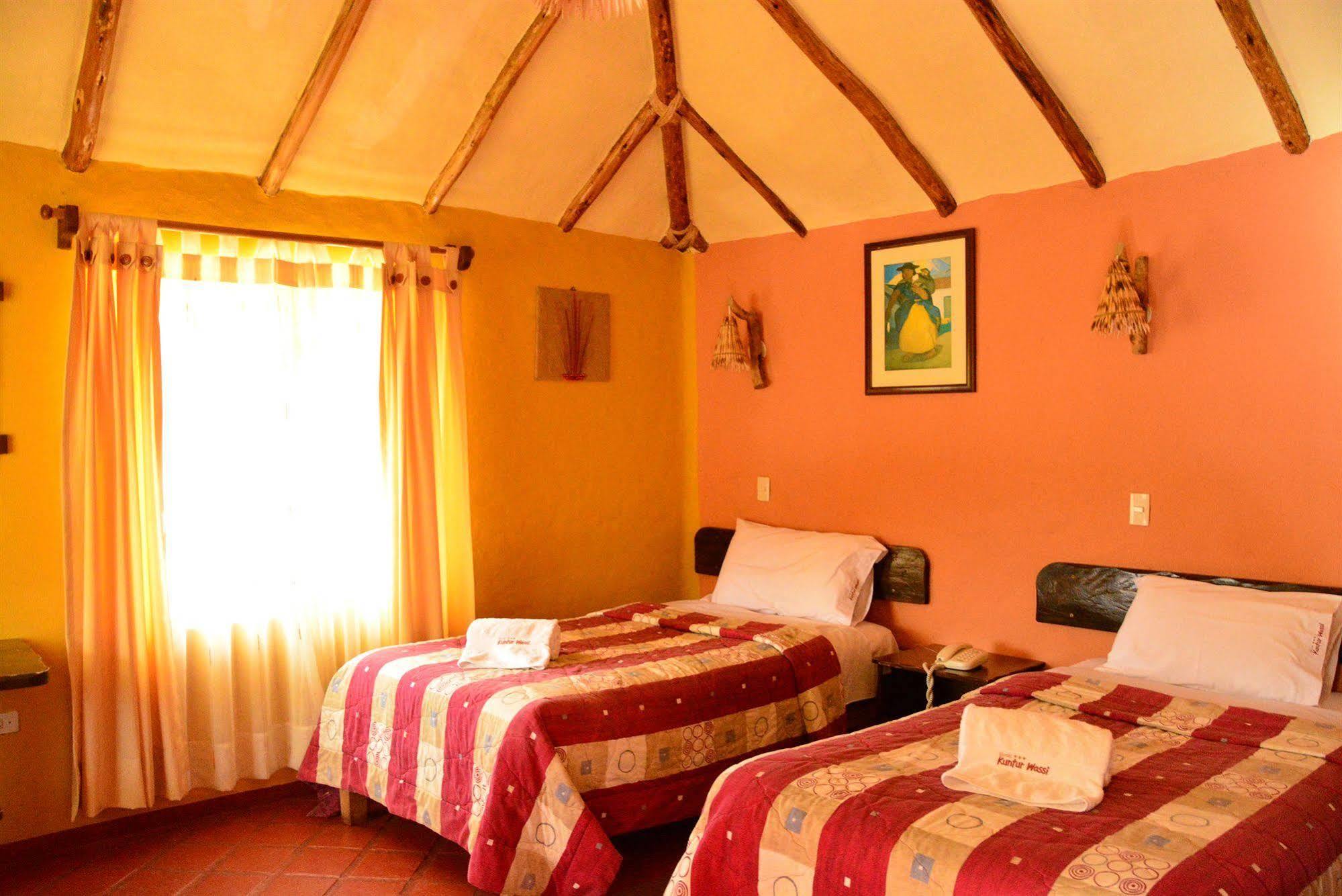 Hotel Kuntur Wassi Кабанаконде Екстериор снимка